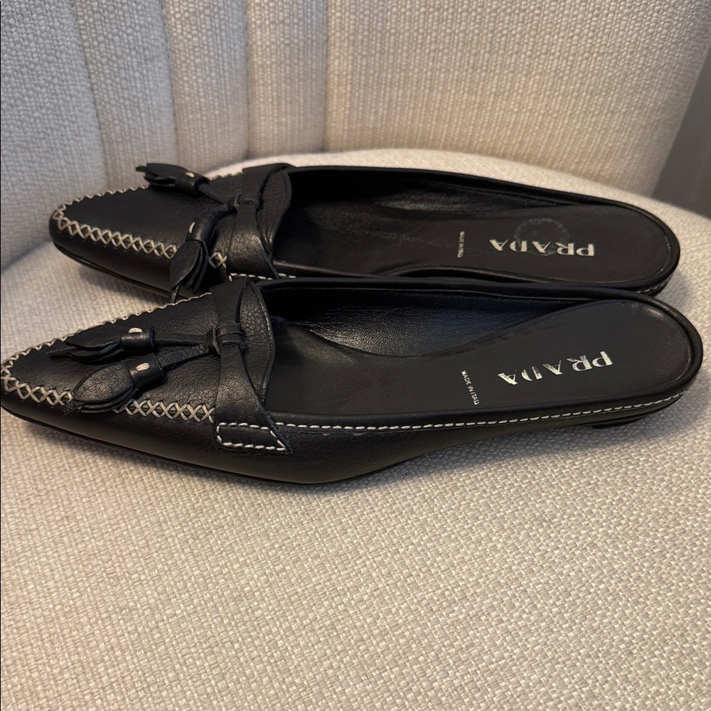 Women's Prada Black Leather Slipper Mule with White Stitching and Tassels - Picture 4 of 5